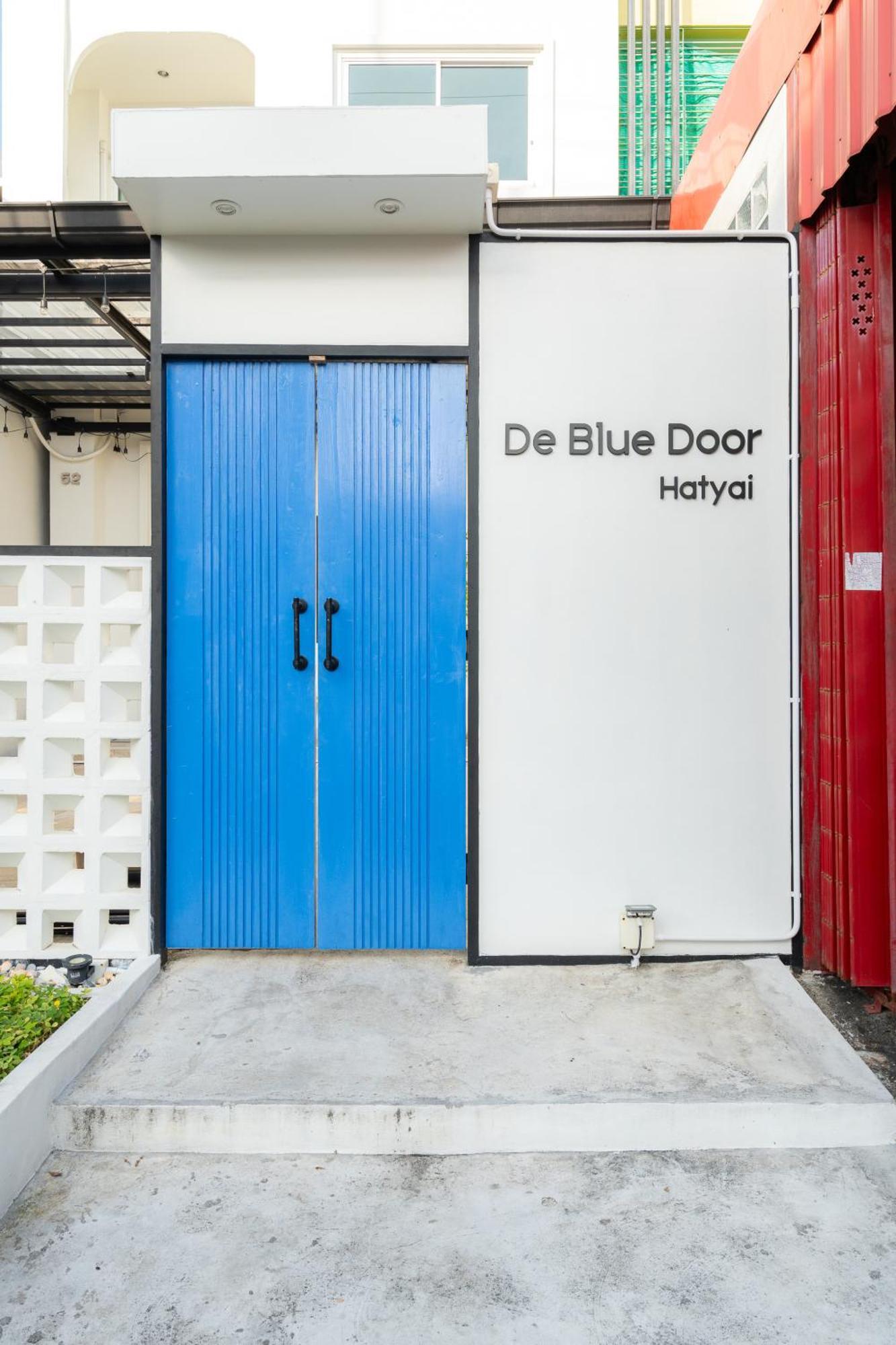 De Blue Door, Hatyai Hat Yai Luaran gambar