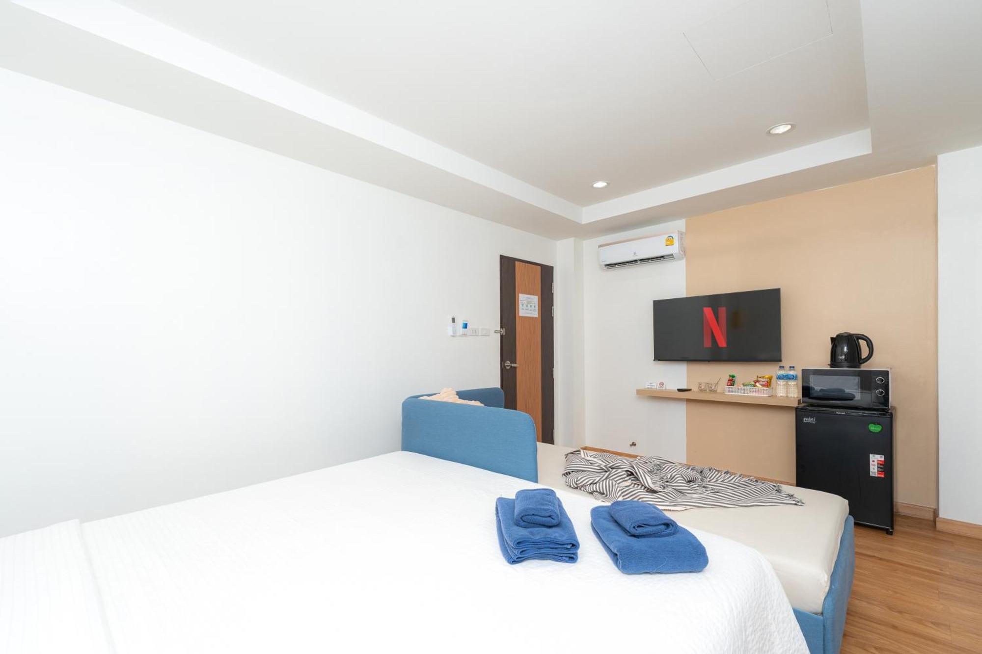 De Blue Door, Hatyai Hat Yai Luaran gambar