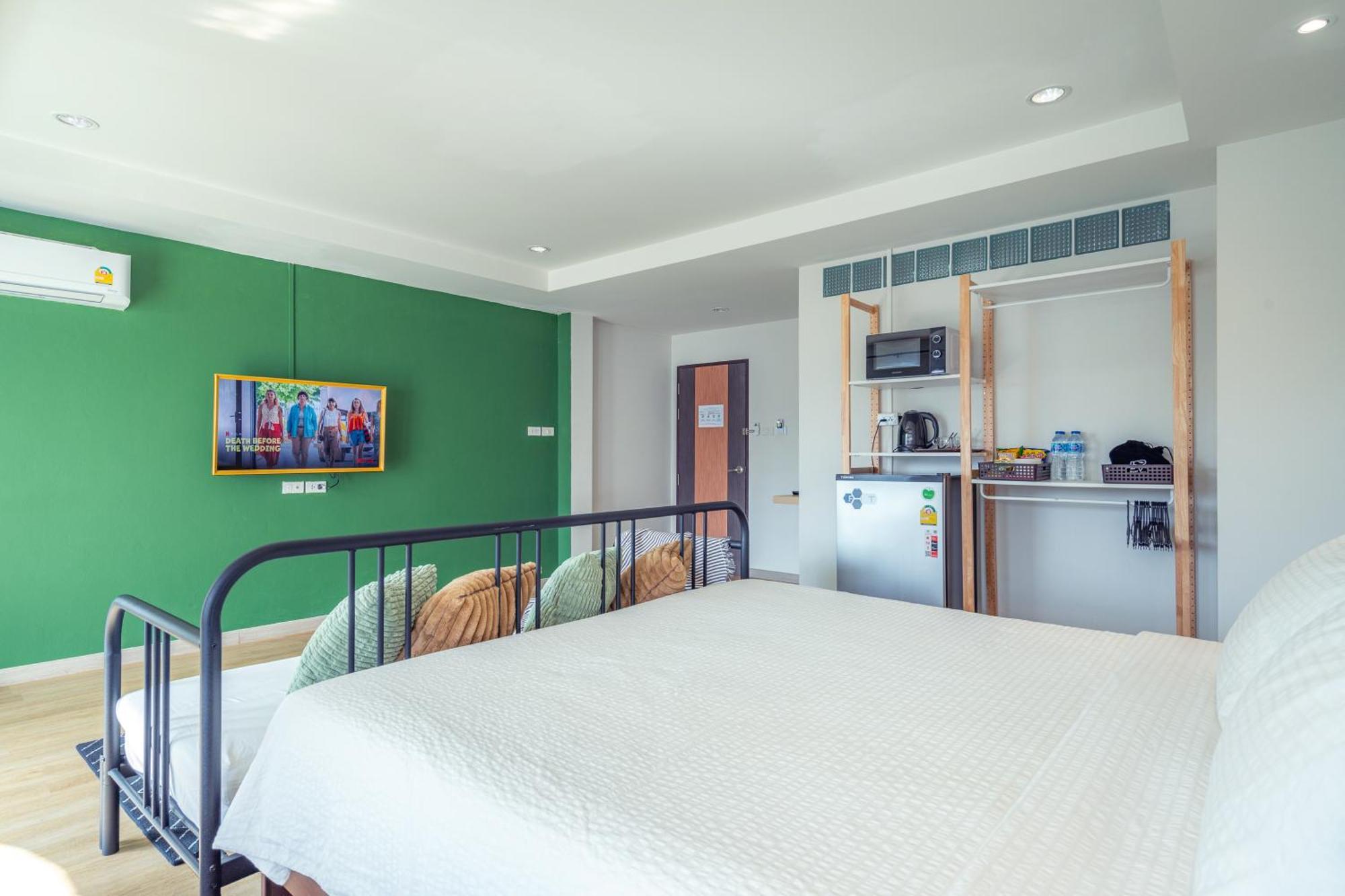 De Blue Door, Hatyai Hat Yai Luaran gambar